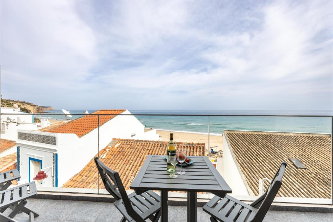 Frontline Seaview Apartment بودينز المظهر الخارجي الصورة